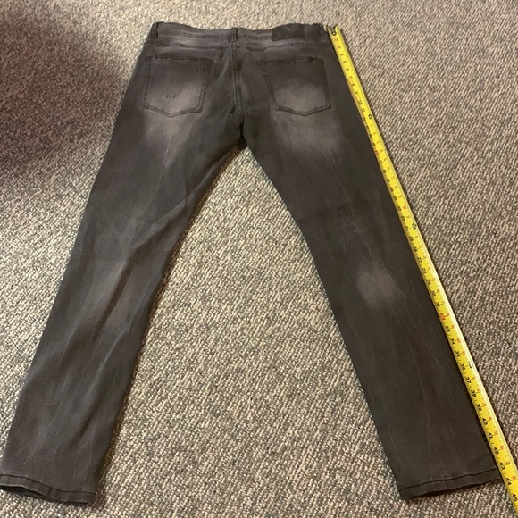 Men’s slim fit denim jeans. NWOT. - Picture 4 of 6